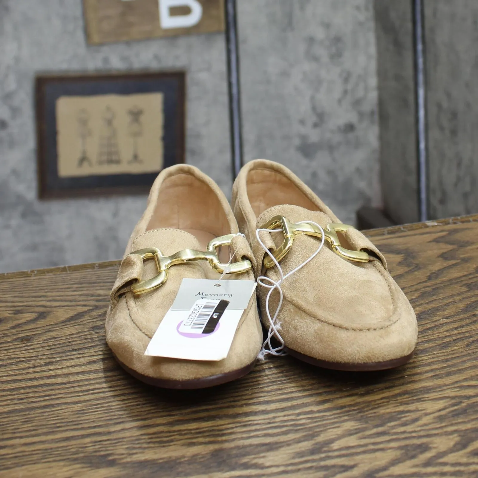 A New Day Womens Carolyn Loafers with Memory Foam Insole Beige Brown 6.5M