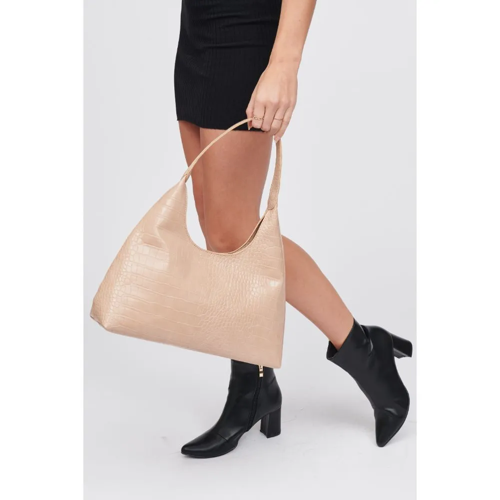 Alice Hobo