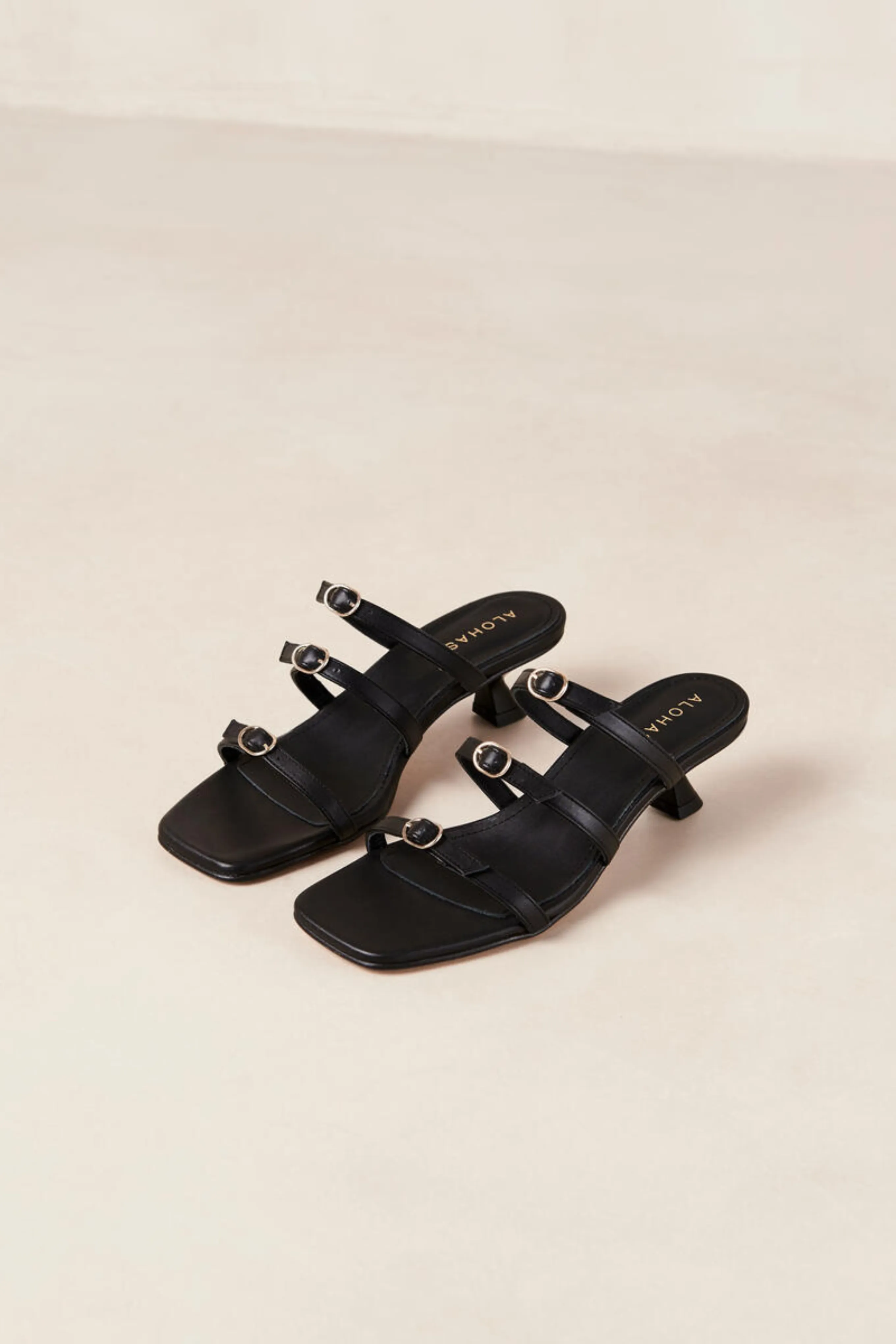 ARTEFACT LEATHER SANDALS - BLACK