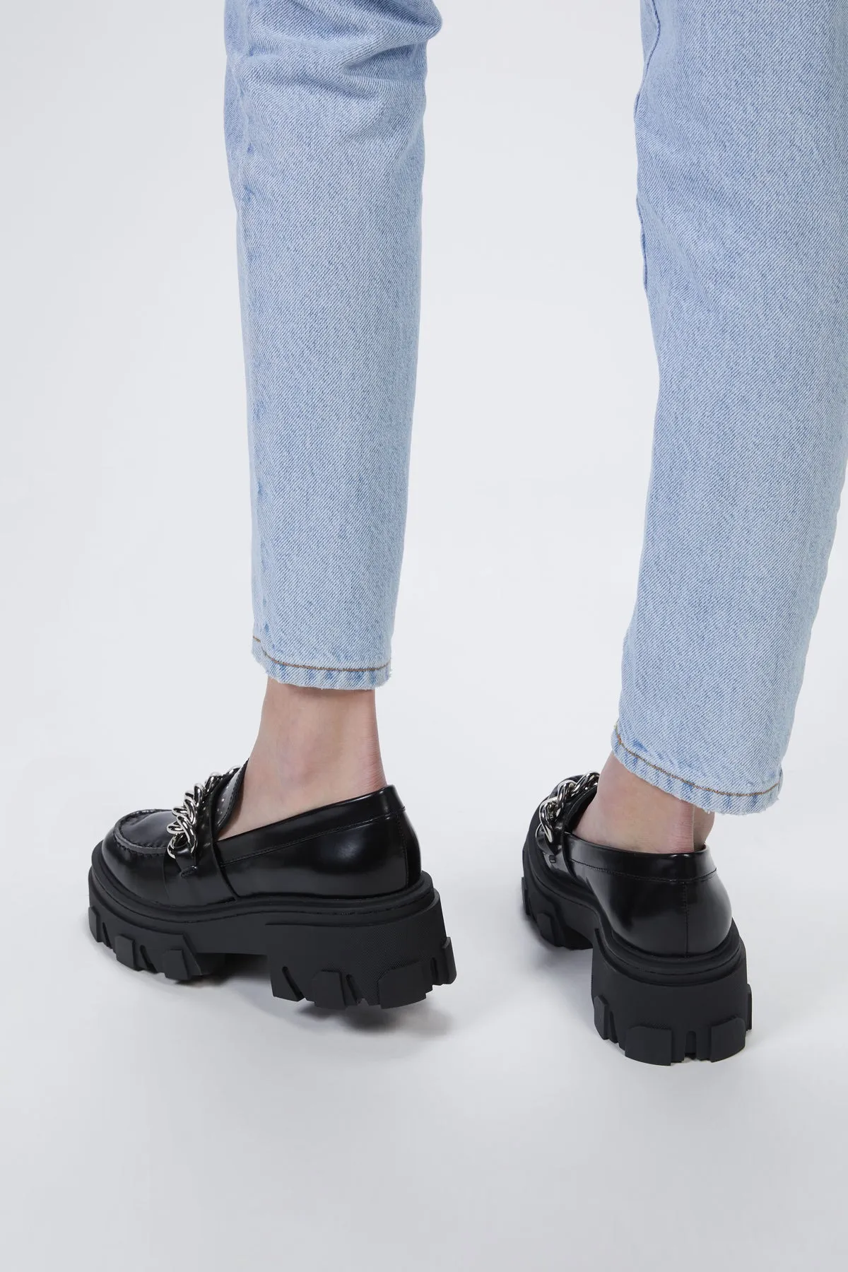 CHAIN-EMBELLISHED LEATHER LOAFERS