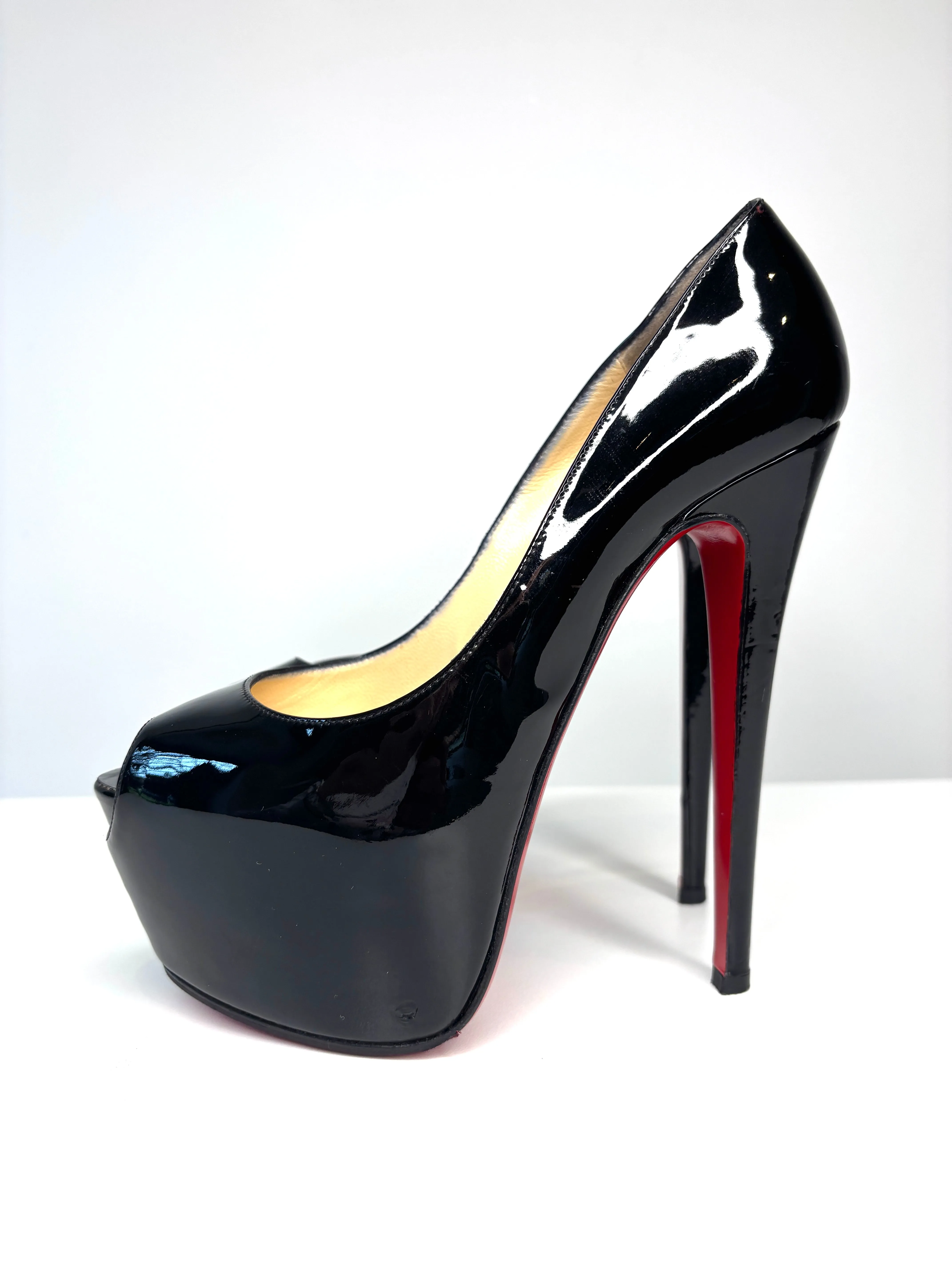 Christian Louboutin Highness 160 Black Patent Platform Heels 38 UK5