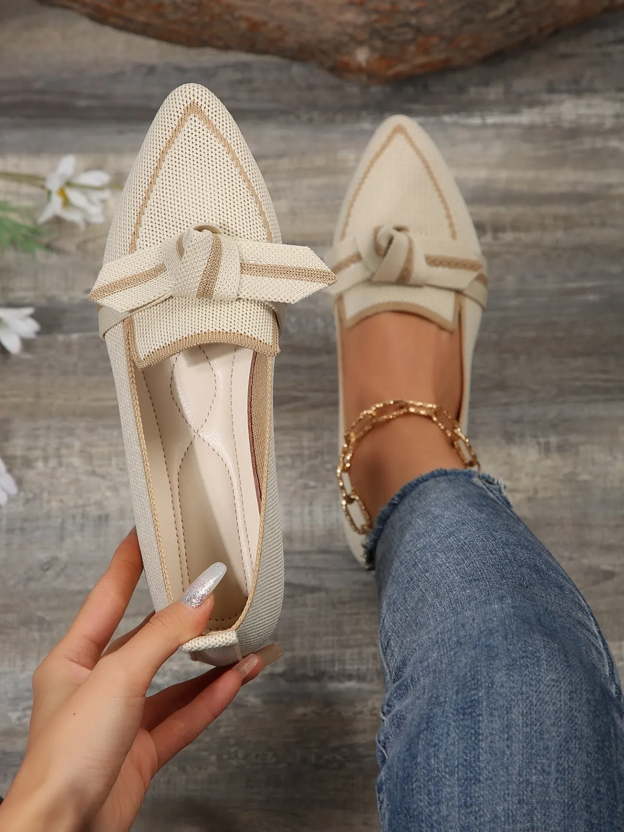 Creamtopmall Breathable Flyknit Pointed Toe Bow Flat Slip-ons