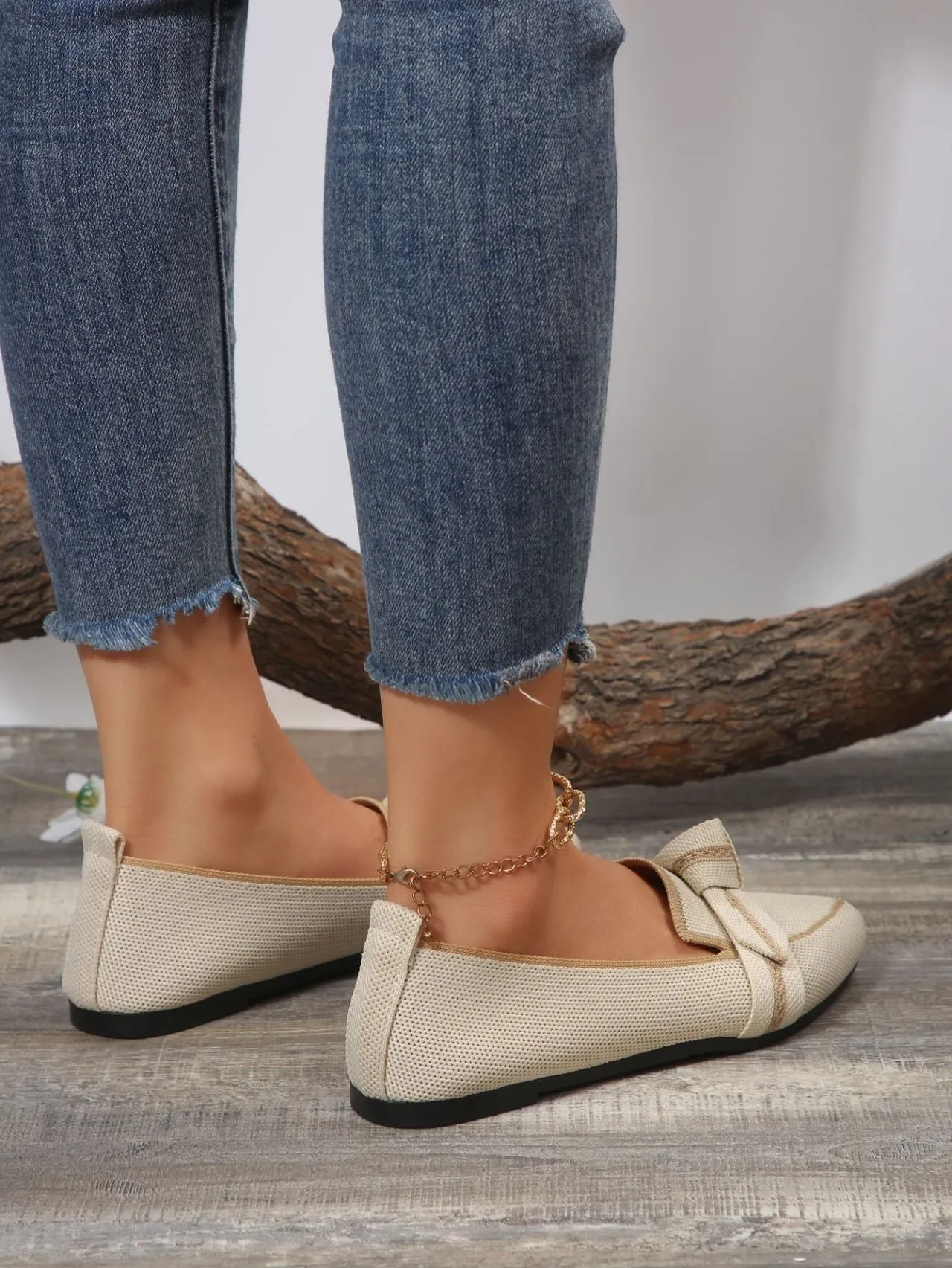 Creamtopmall Breathable Flyknit Pointed Toe Bow Flat Slip-ons