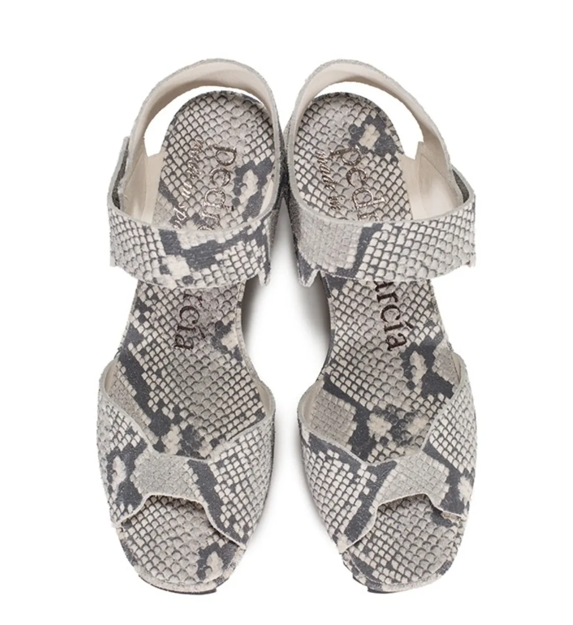 Fama Python