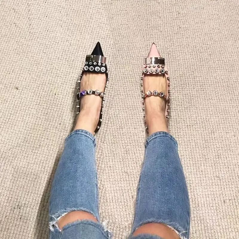 Fashion Women Pointed Toe Rivets  Flats Shoes