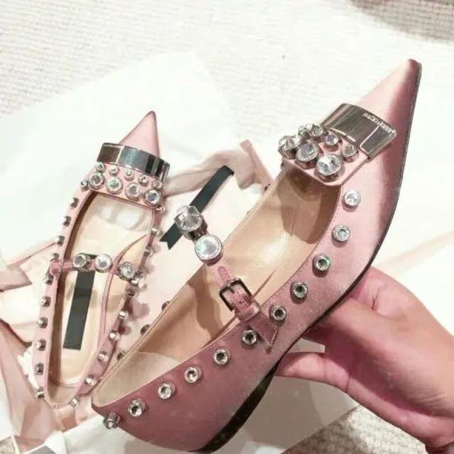 Fashion Women Pointed Toe Rivets  Flats Shoes