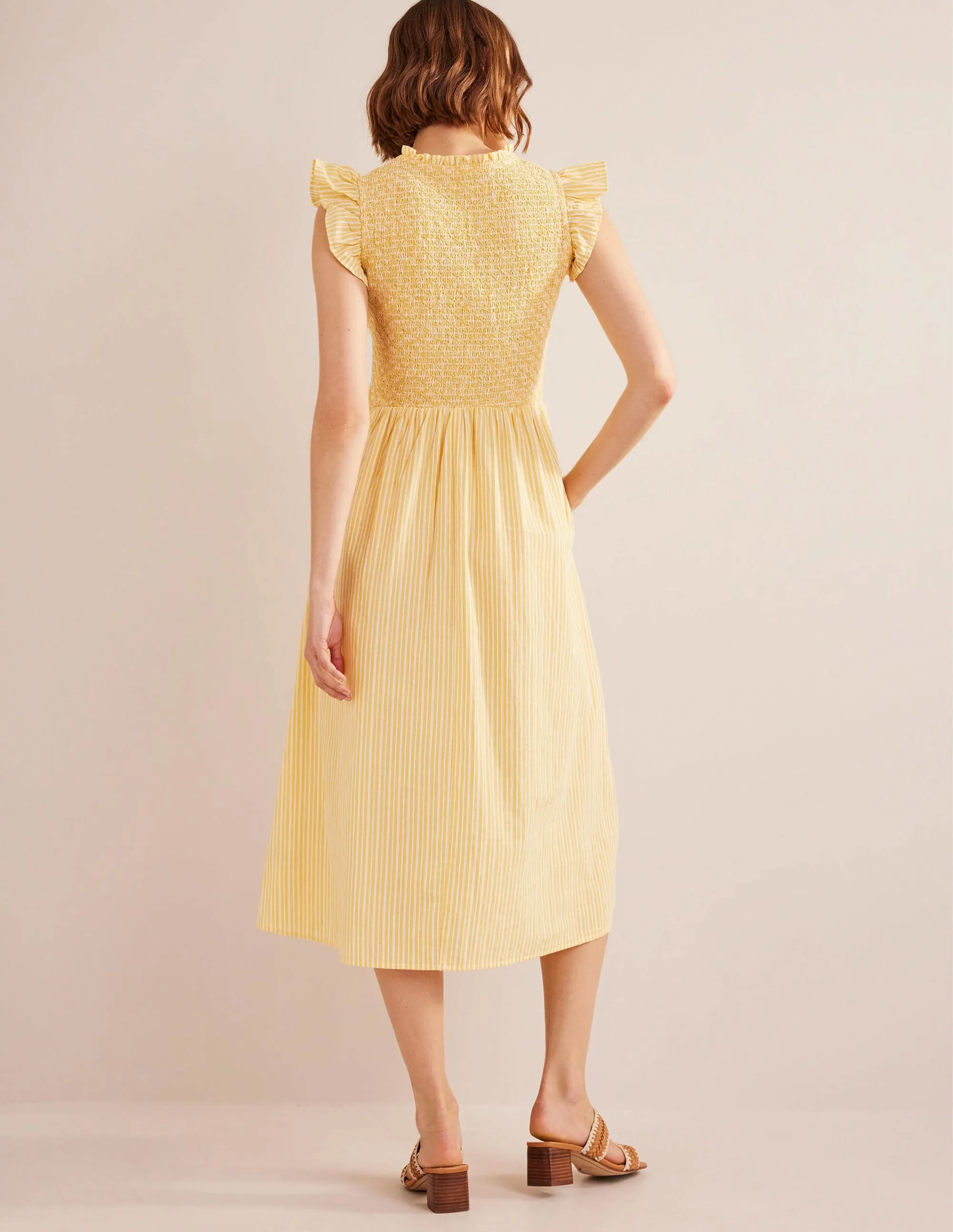 Gestreiftes Midikleid mit Smokdetail-Honiggelb, Gazegewebe/Gestreift