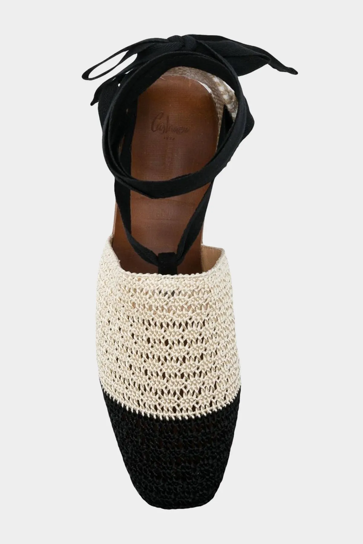 Gretel Crochet Flat Sandal in Ivory Negro