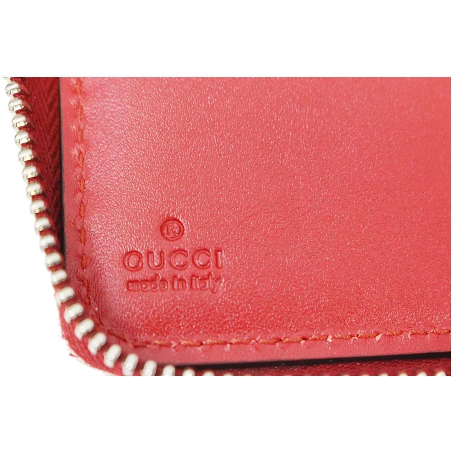 GUCCI Signature Continental Guccissima Zip-around Wallet