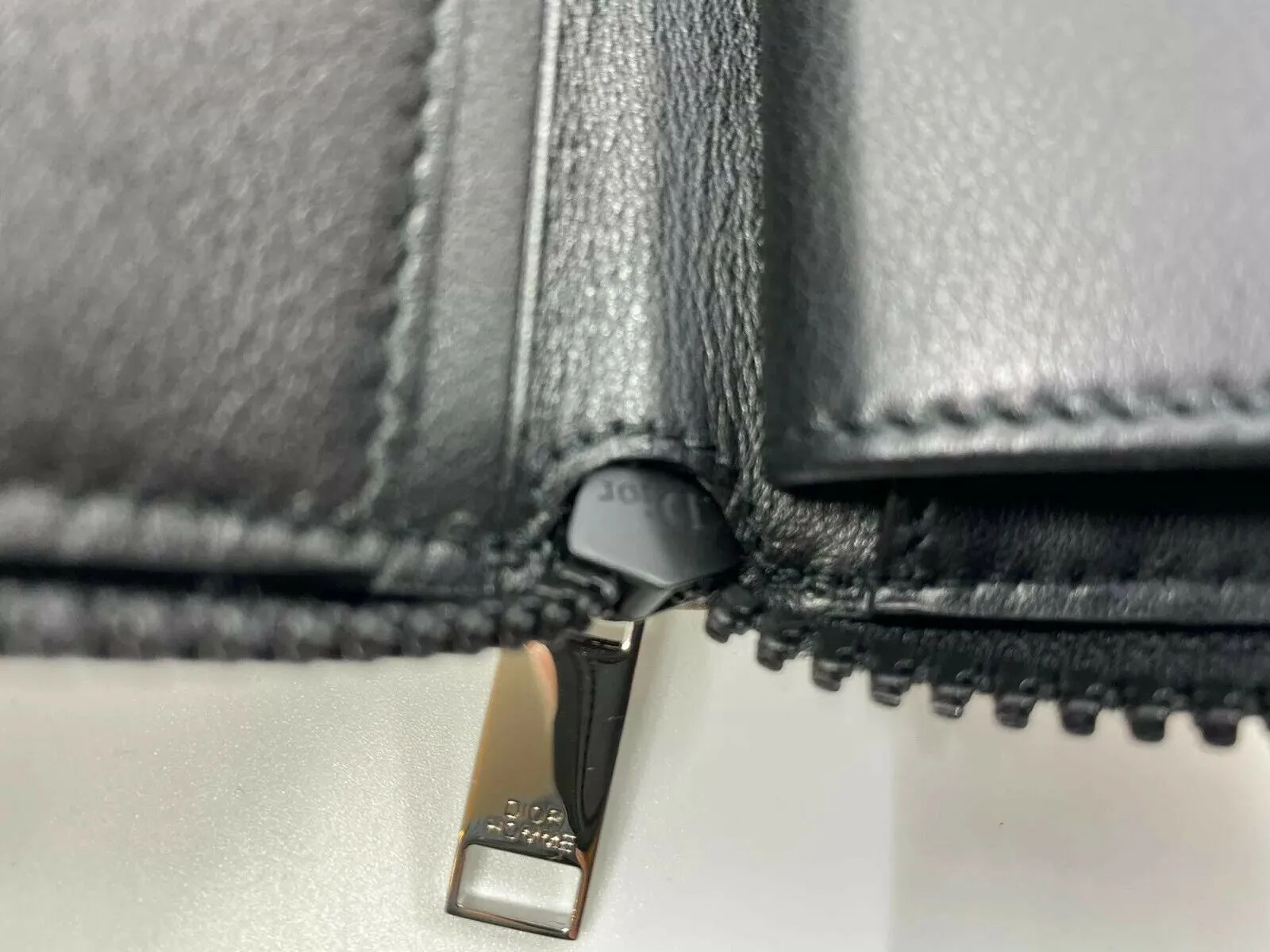 Homme Zip Around Compact Wallet