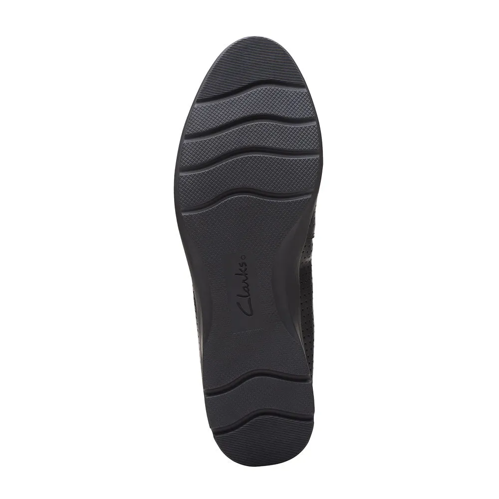 Jenette Ease