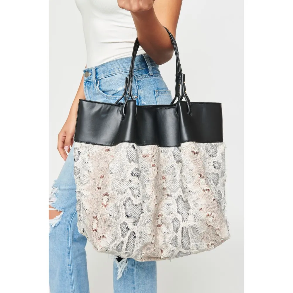 Kiara Tote