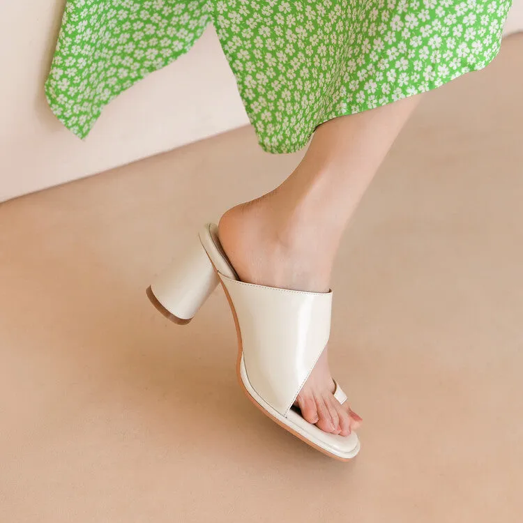 Ladies Leather Toe-Loop Block Heel Sandals