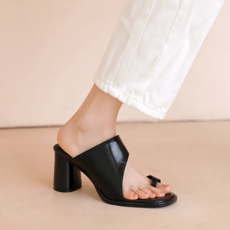 Ladies Leather Toe-Loop Block Heel Sandals