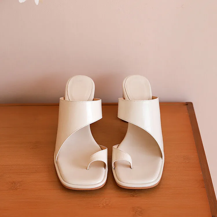 Ladies Leather Toe-Loop Block Heel Sandals