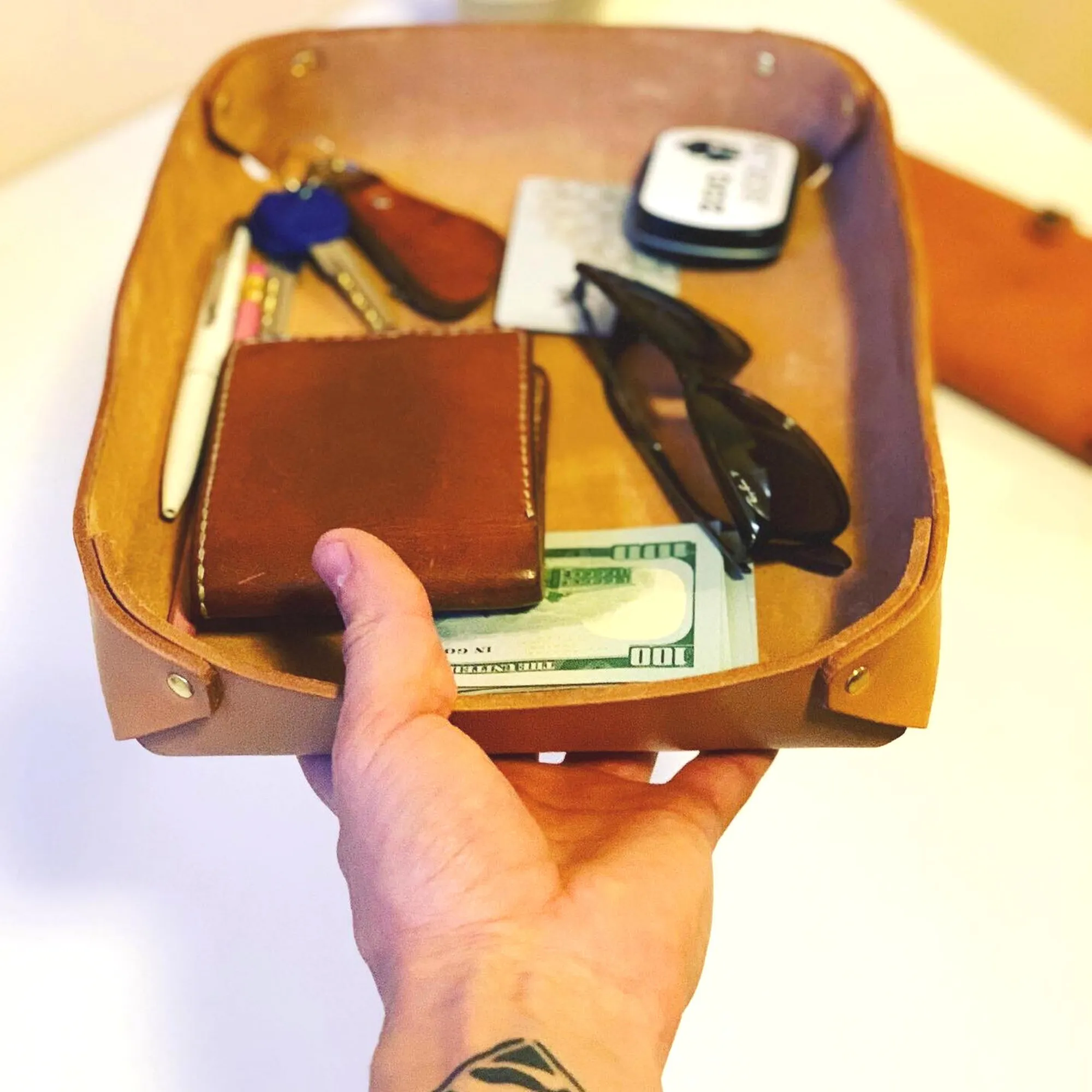 LARGE LEATHER VALET TRAY / NATURAL