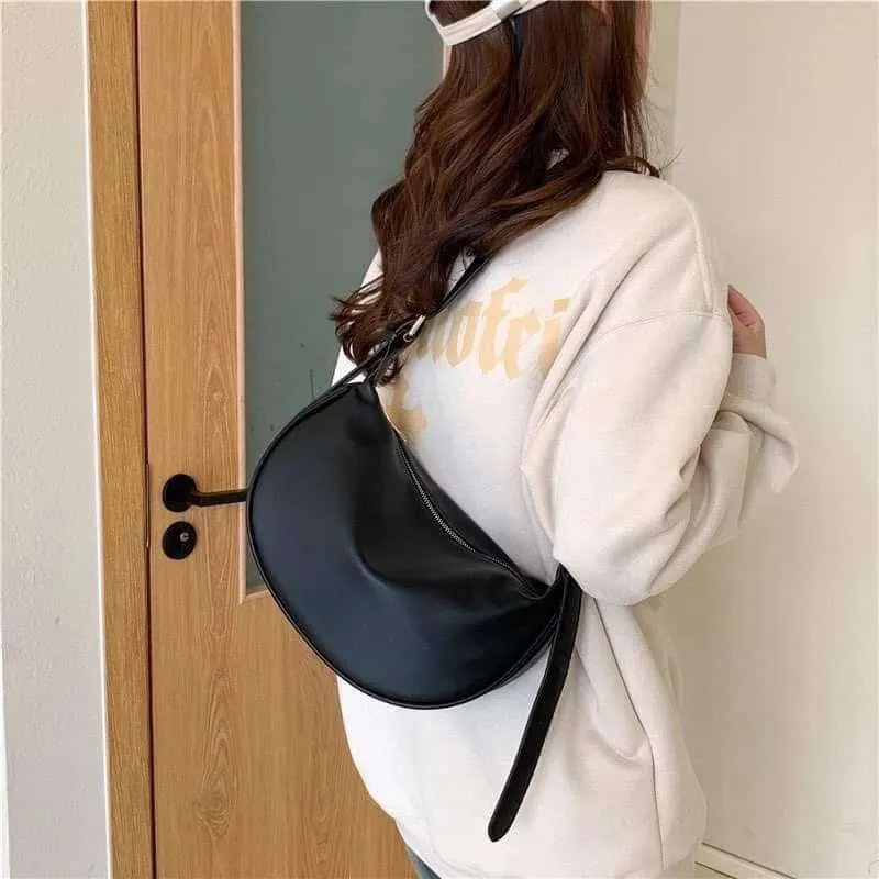 Leather dumpling bag