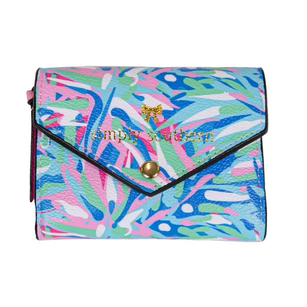 Leather Triwallet Abstract Leaves