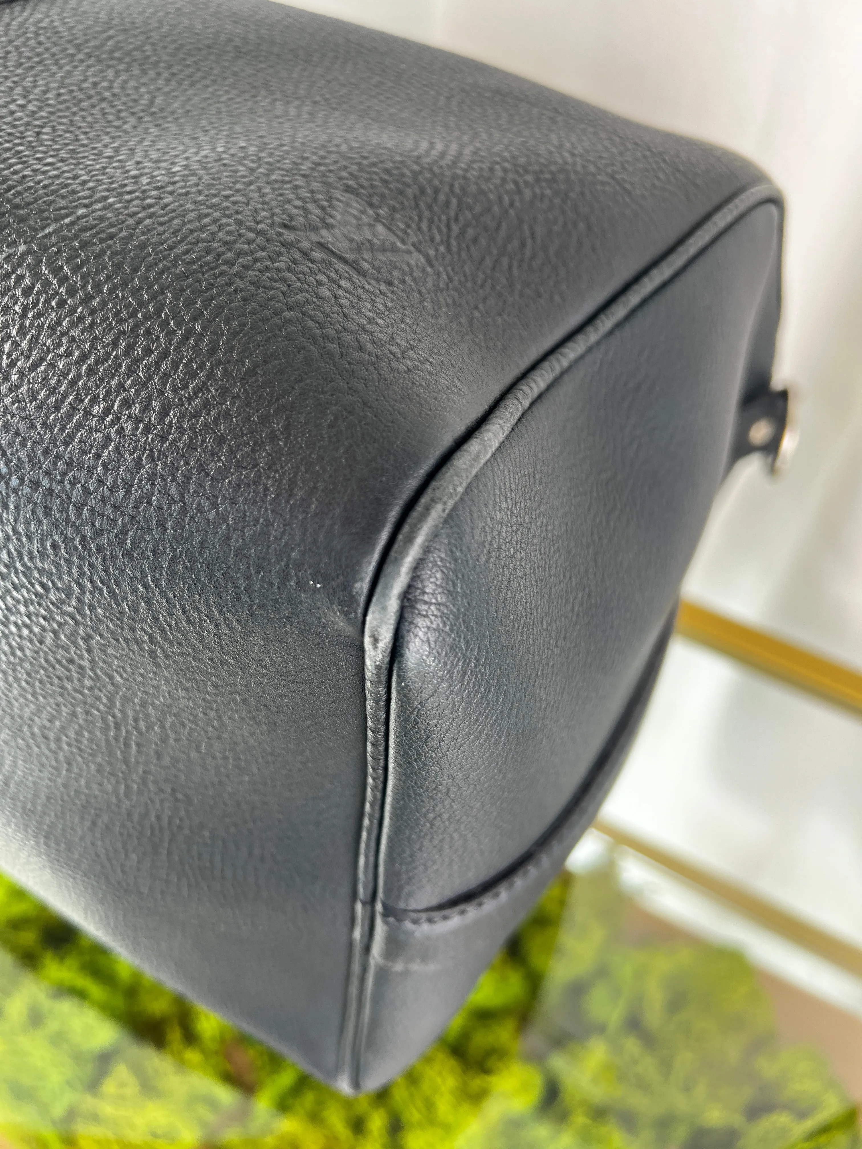 LOUIS VUITTON Taurillion Keepall Bandoliere 45