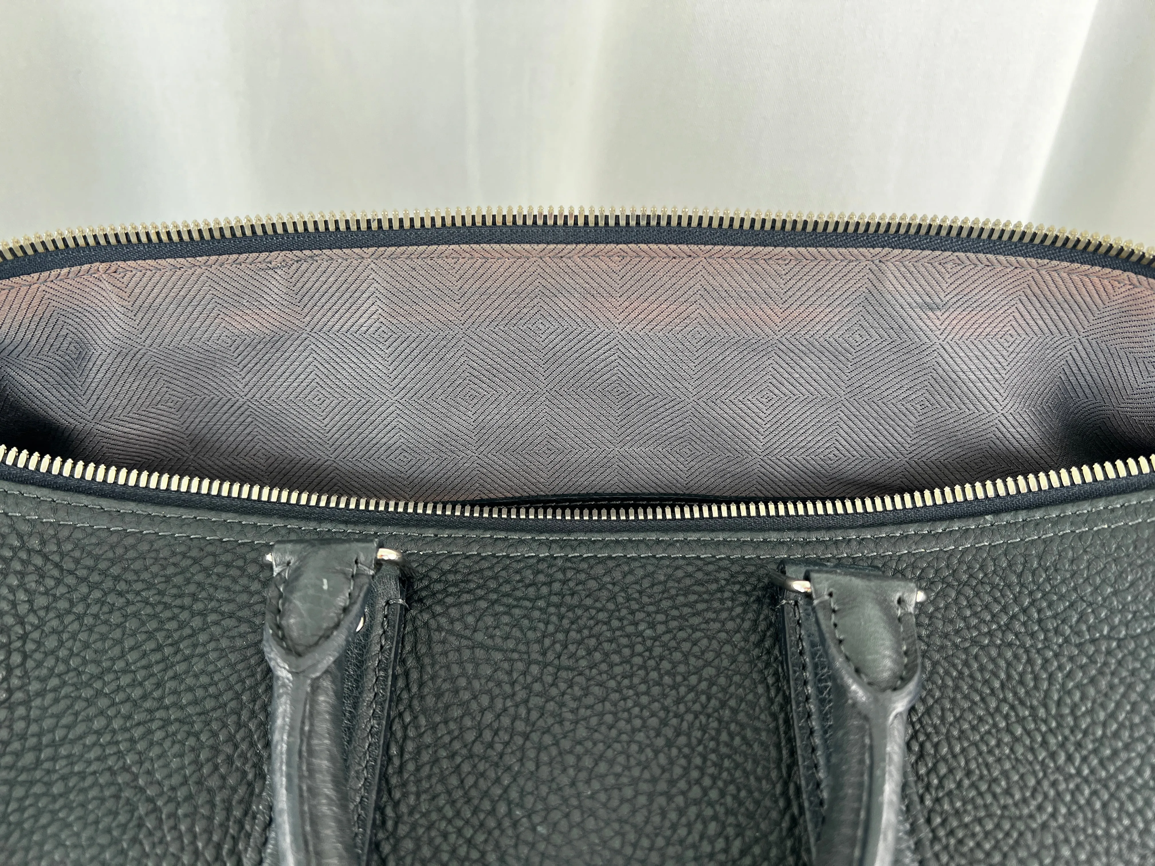 LOUIS VUITTON Taurillion Keepall Bandoliere 45