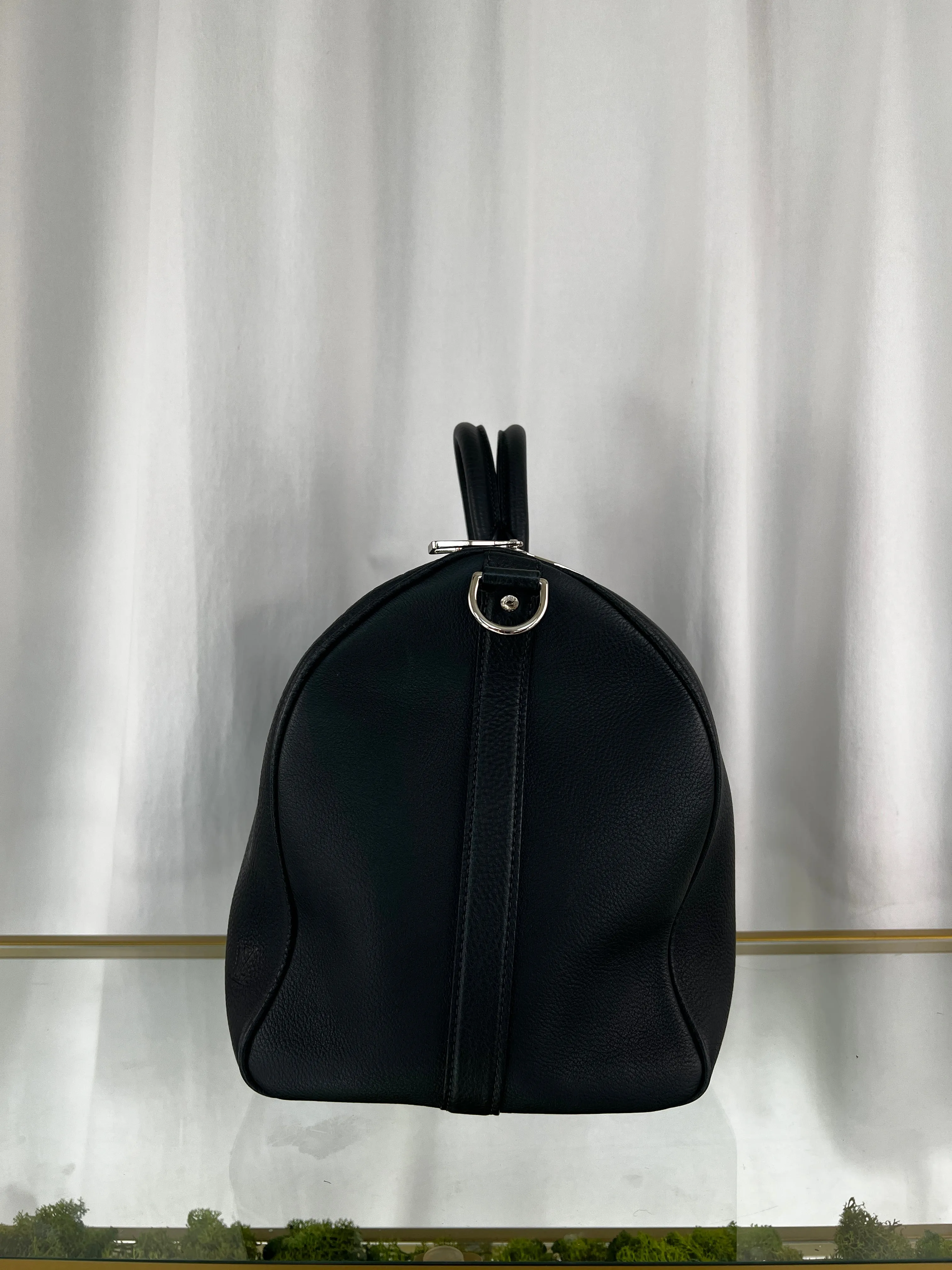 LOUIS VUITTON Taurillion Keepall Bandoliere 45