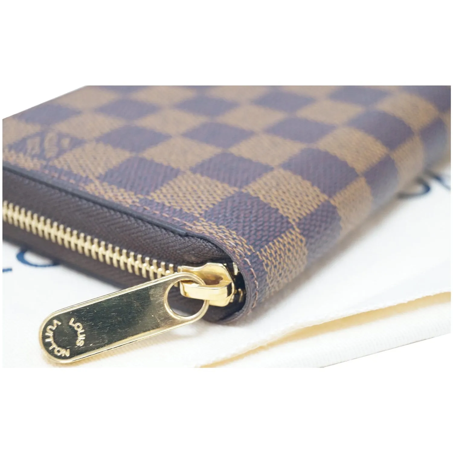 LOUIS VUITTON Zip Around Damier Ebene Wallet Brown