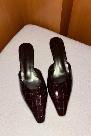 Maddie Kitten Heels in Deep Burgundy