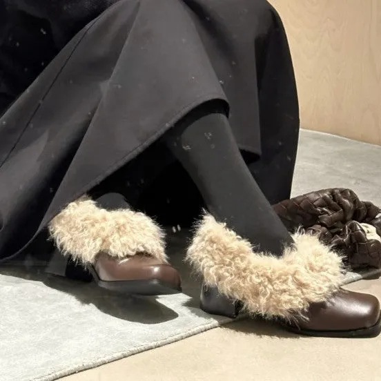 NEW & INSTOCK - Korean Style Leather Fluffy Loafers Shoes
