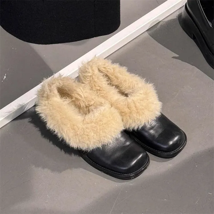 NEW & INSTOCK - Korean Style Leather Fluffy Loafers Shoes