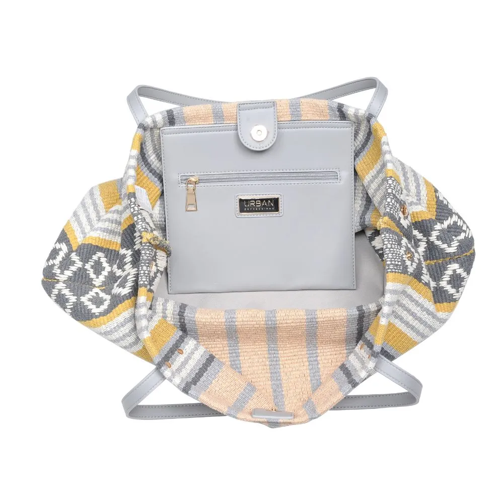 Nicole Tote