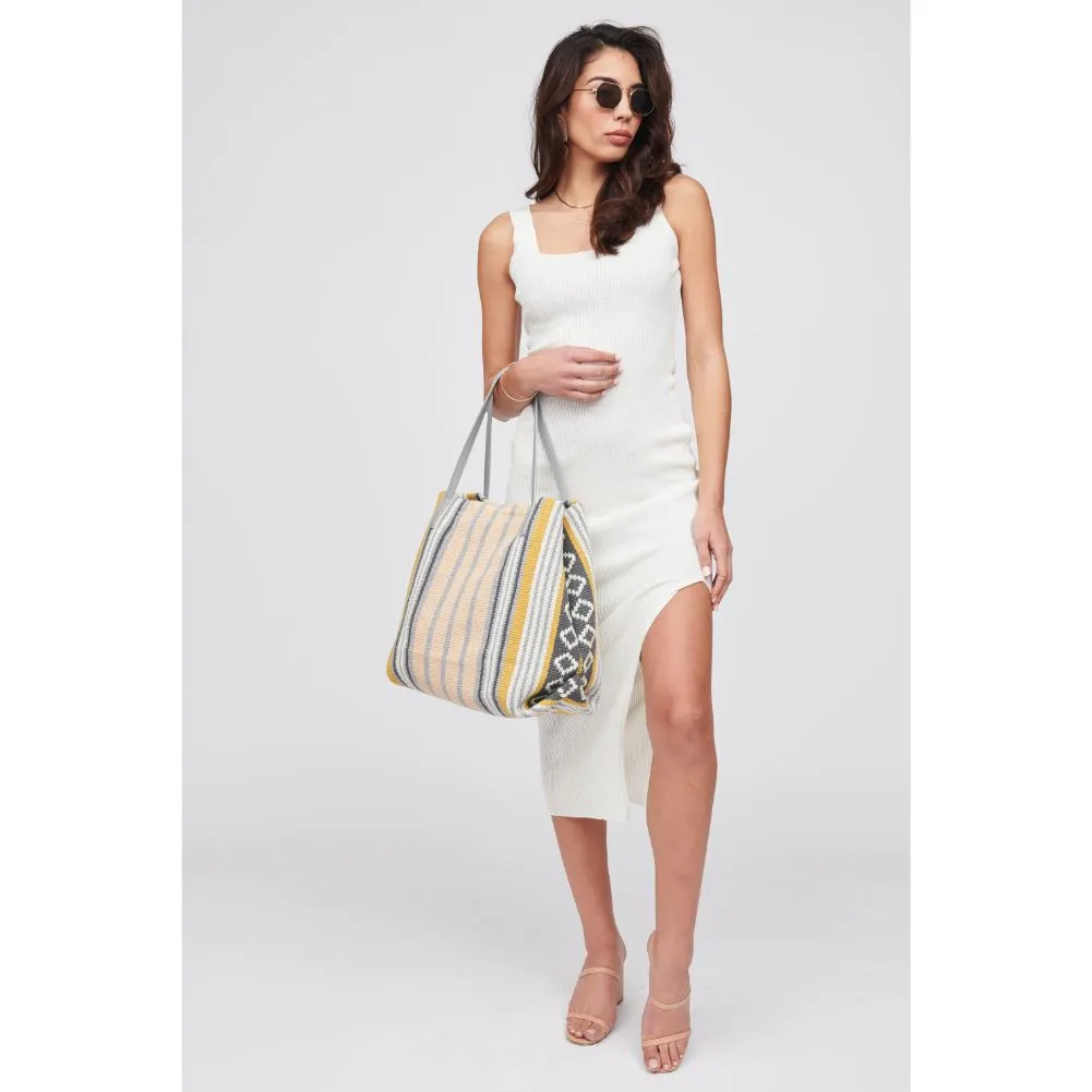 Nicole Tote