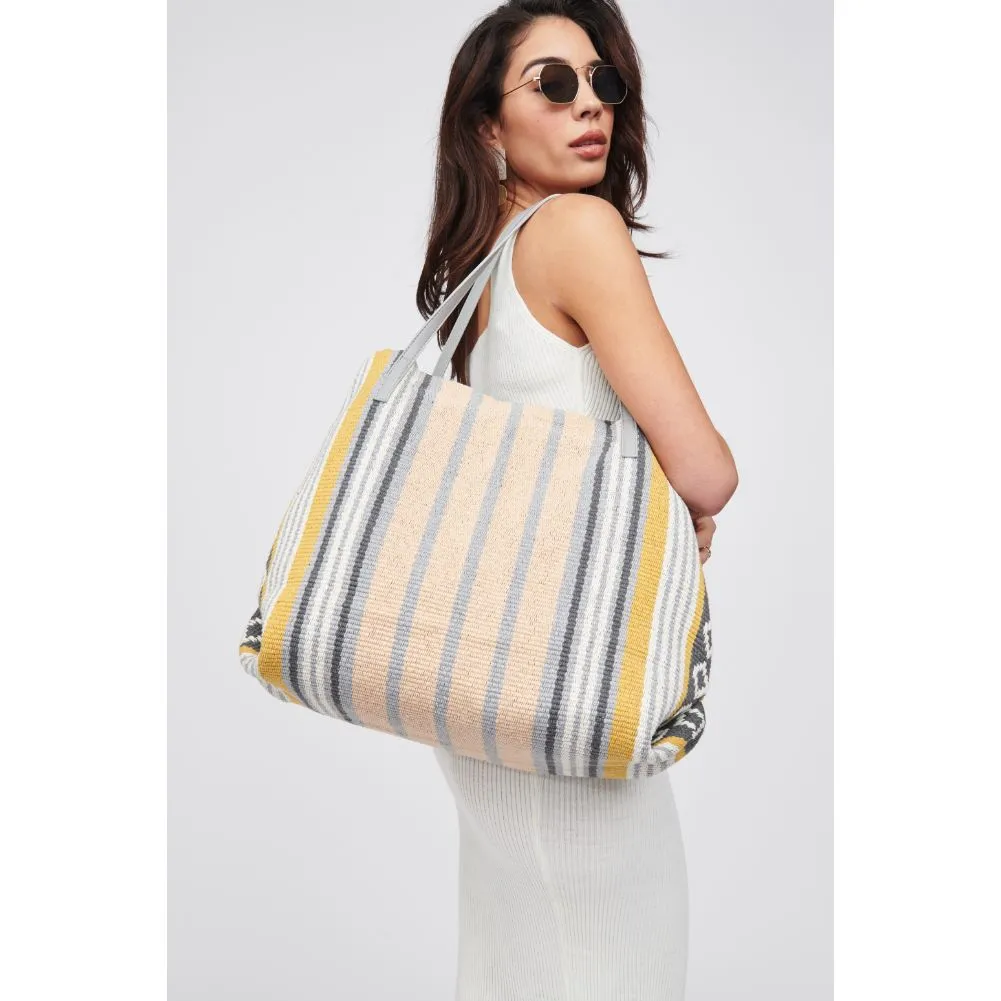 Nicole Tote