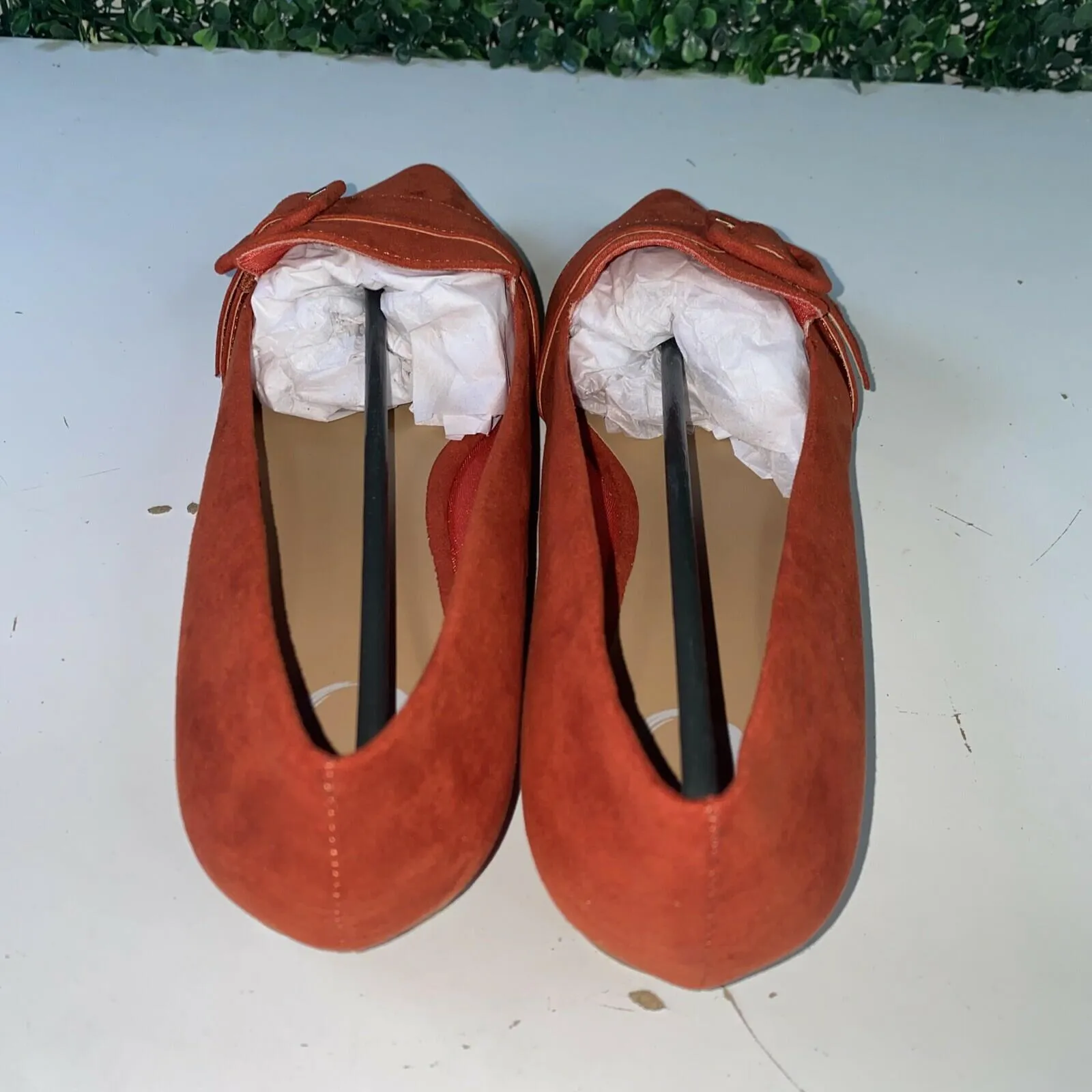 NWOB Journee Collection Womens Audrey Loafer Rust Size 8.5 - Like New