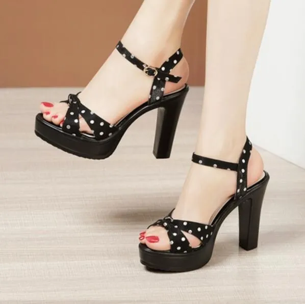 Petite Size Platform Chunky Heel Shoes ES29