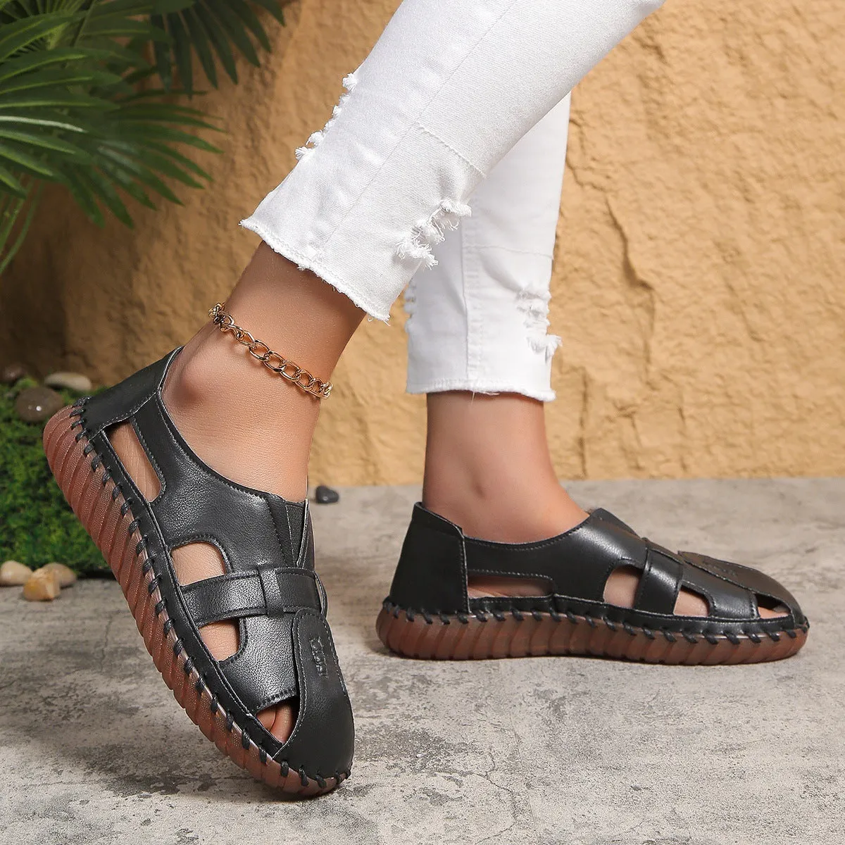 PU Leather Cutout Round Toe Sandals