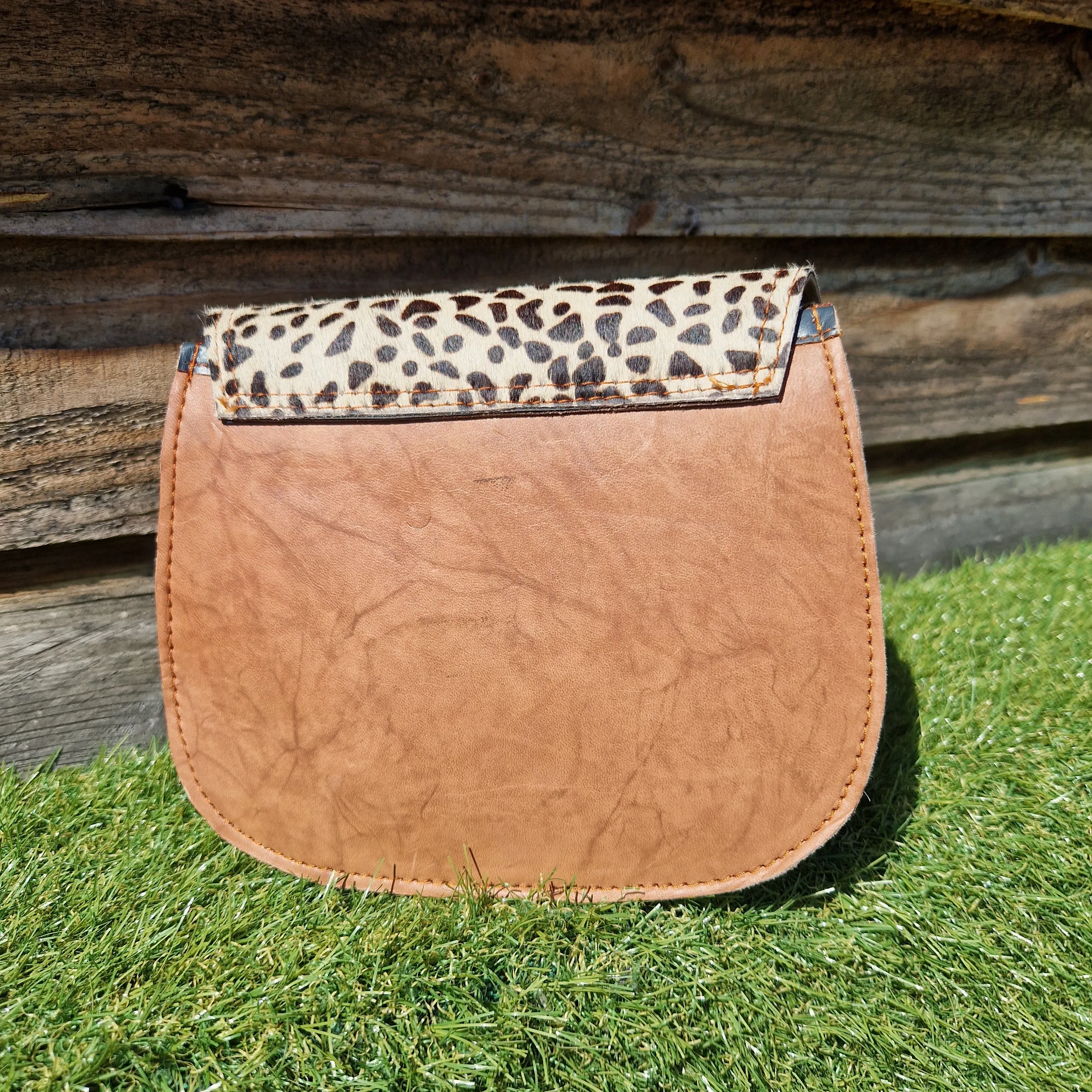 Recycled Leather Small Saddle Crossbody Handbag 073-103
