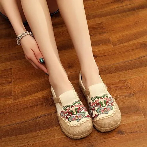 Retro Totem Embroidered Women Handmade Linen Canvas Embroidered Loafers