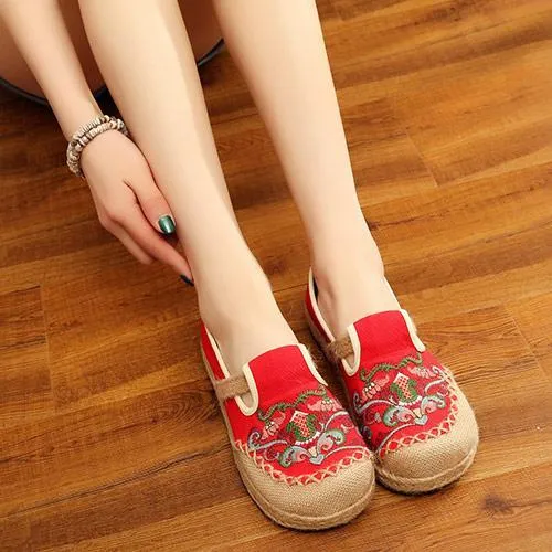 Retro Totem Embroidered Women Handmade Linen Canvas Embroidered Loafers
