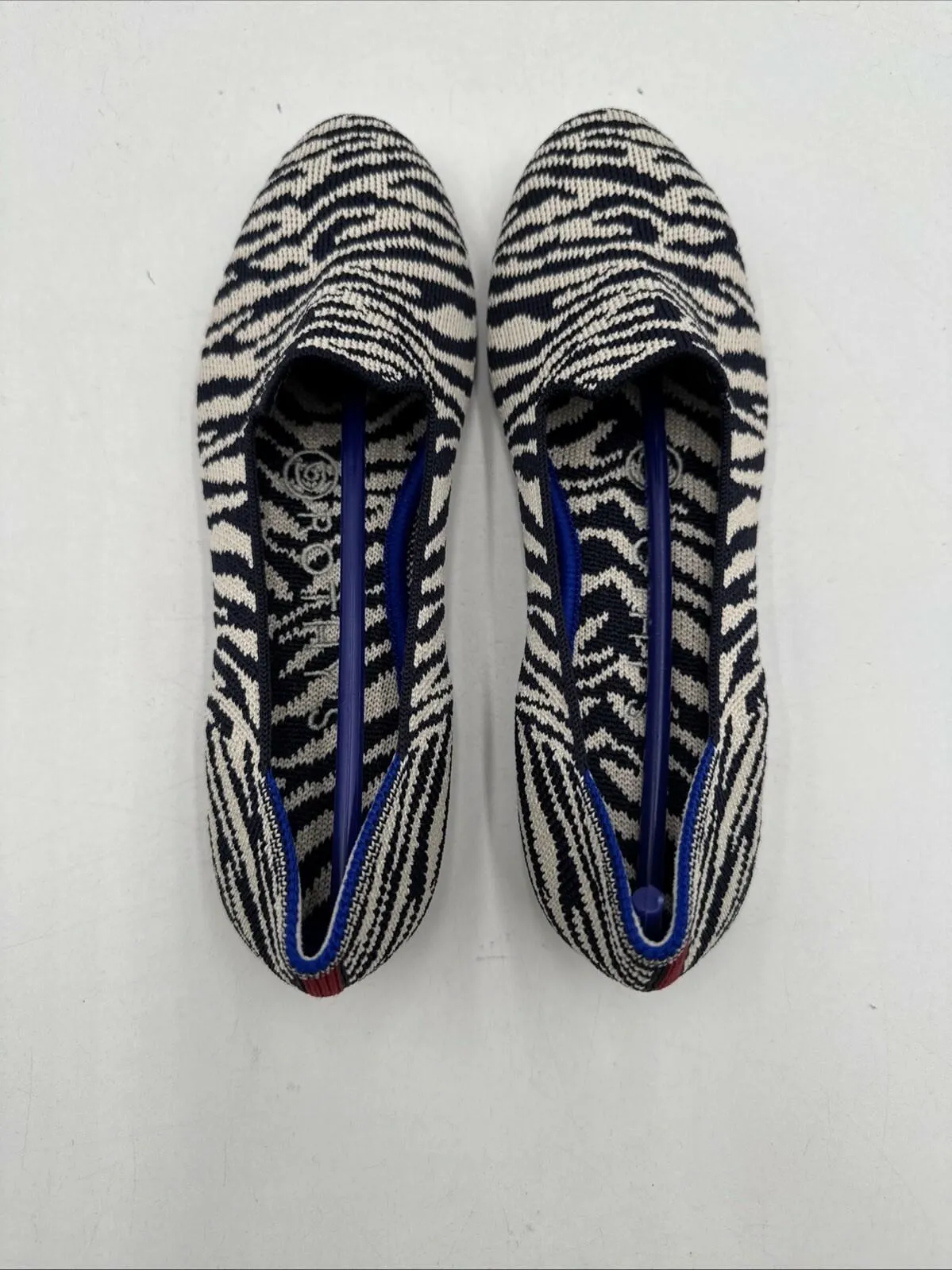 Rothy’s “THE Loafers White/Navy Zebra Print Knit Round Toe Flats Women’s Sz 5 - Like New