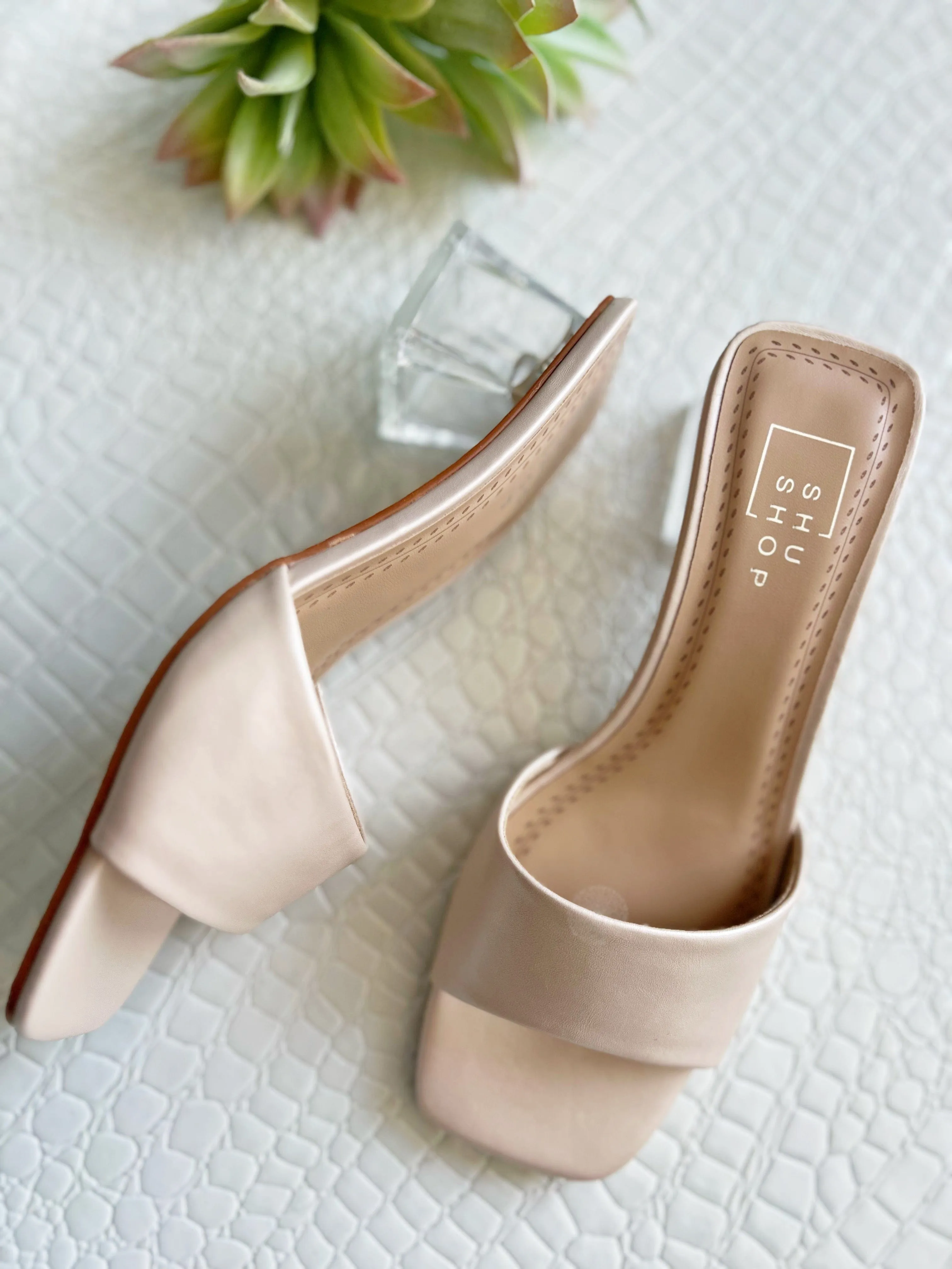Shu Shop Fergie Kitten Heels-Metallic Beige