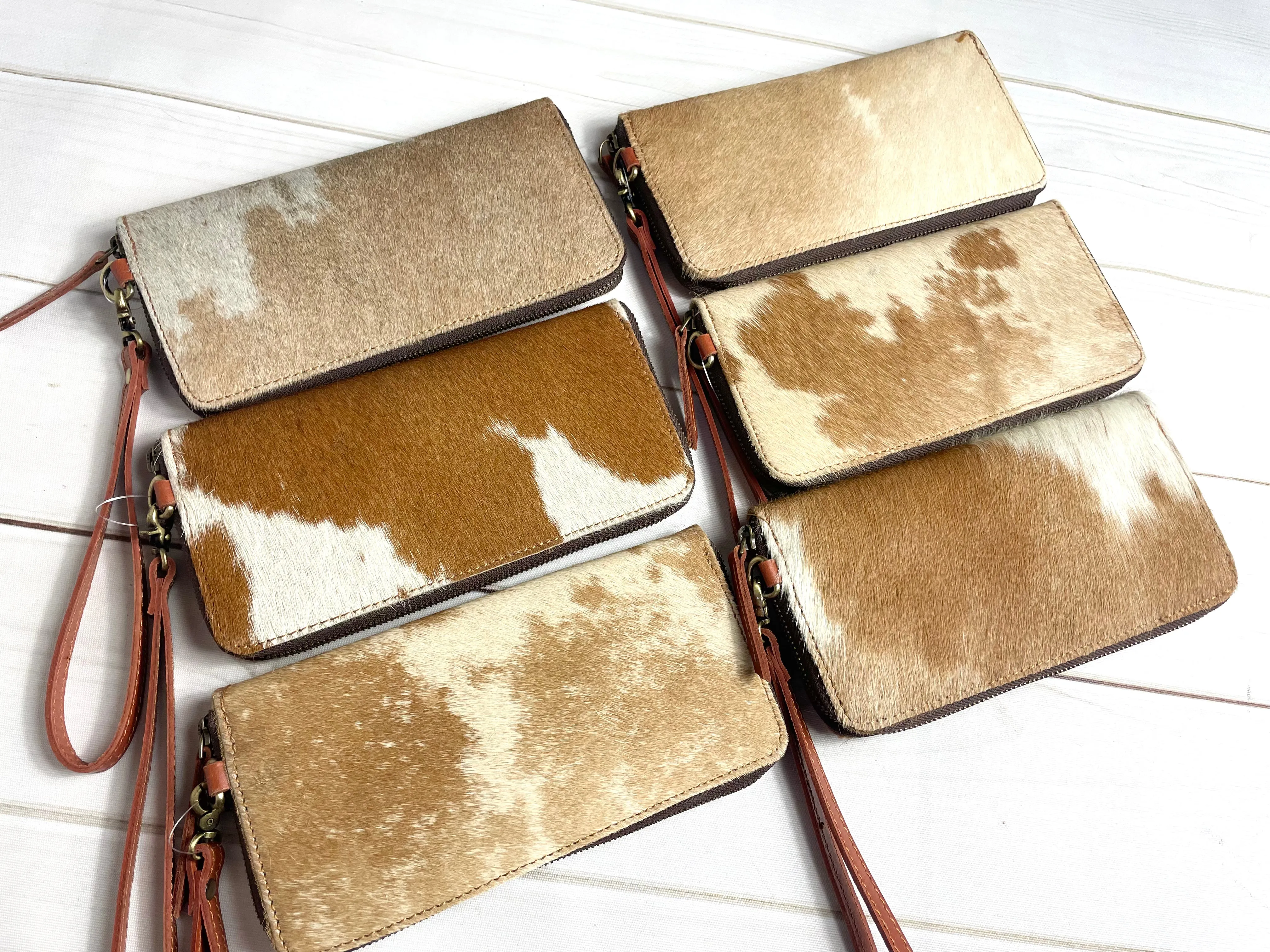 Tan Cowhide Leather Outer Wallet