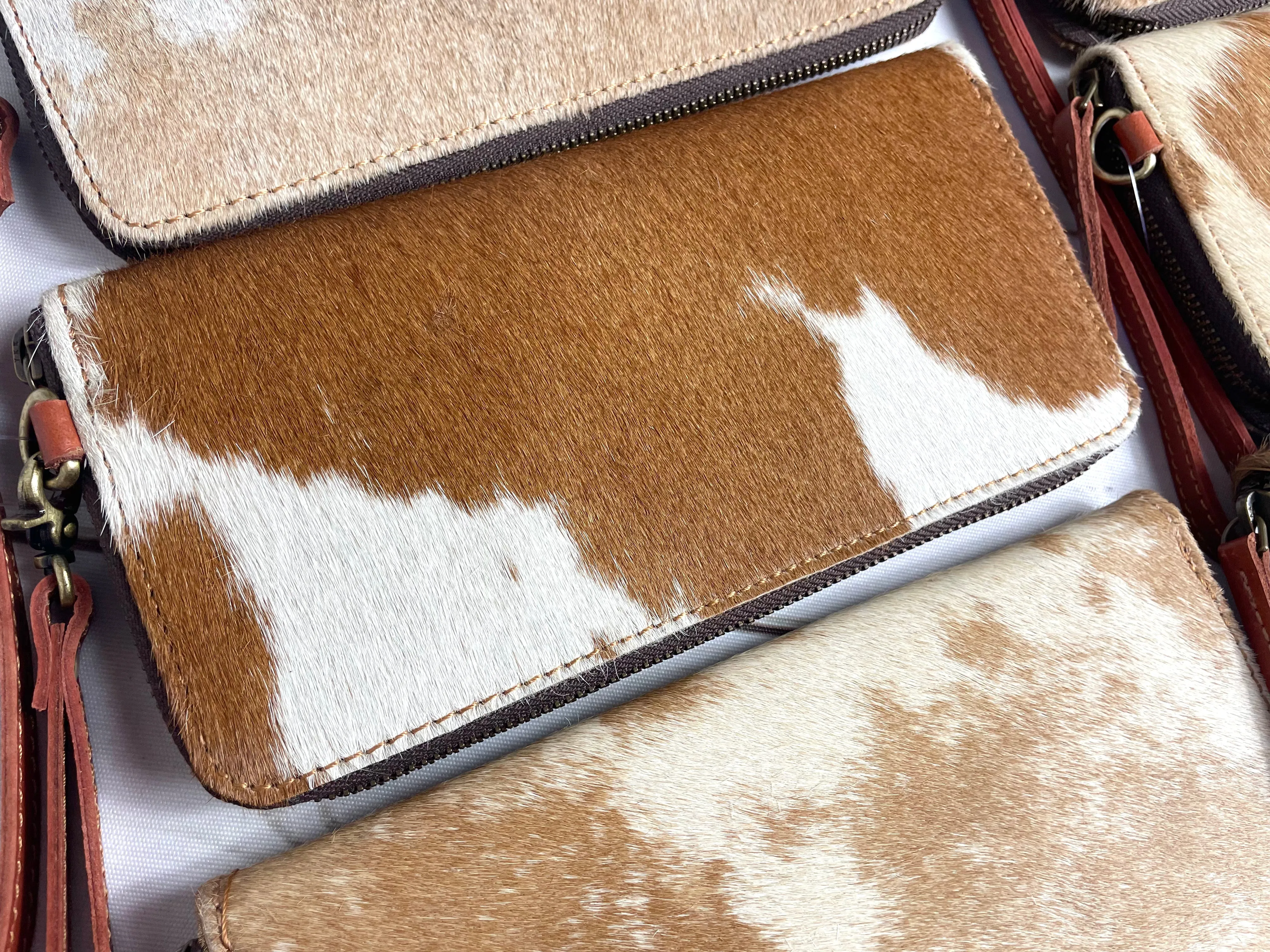 Tan Cowhide Leather Outer Wallet