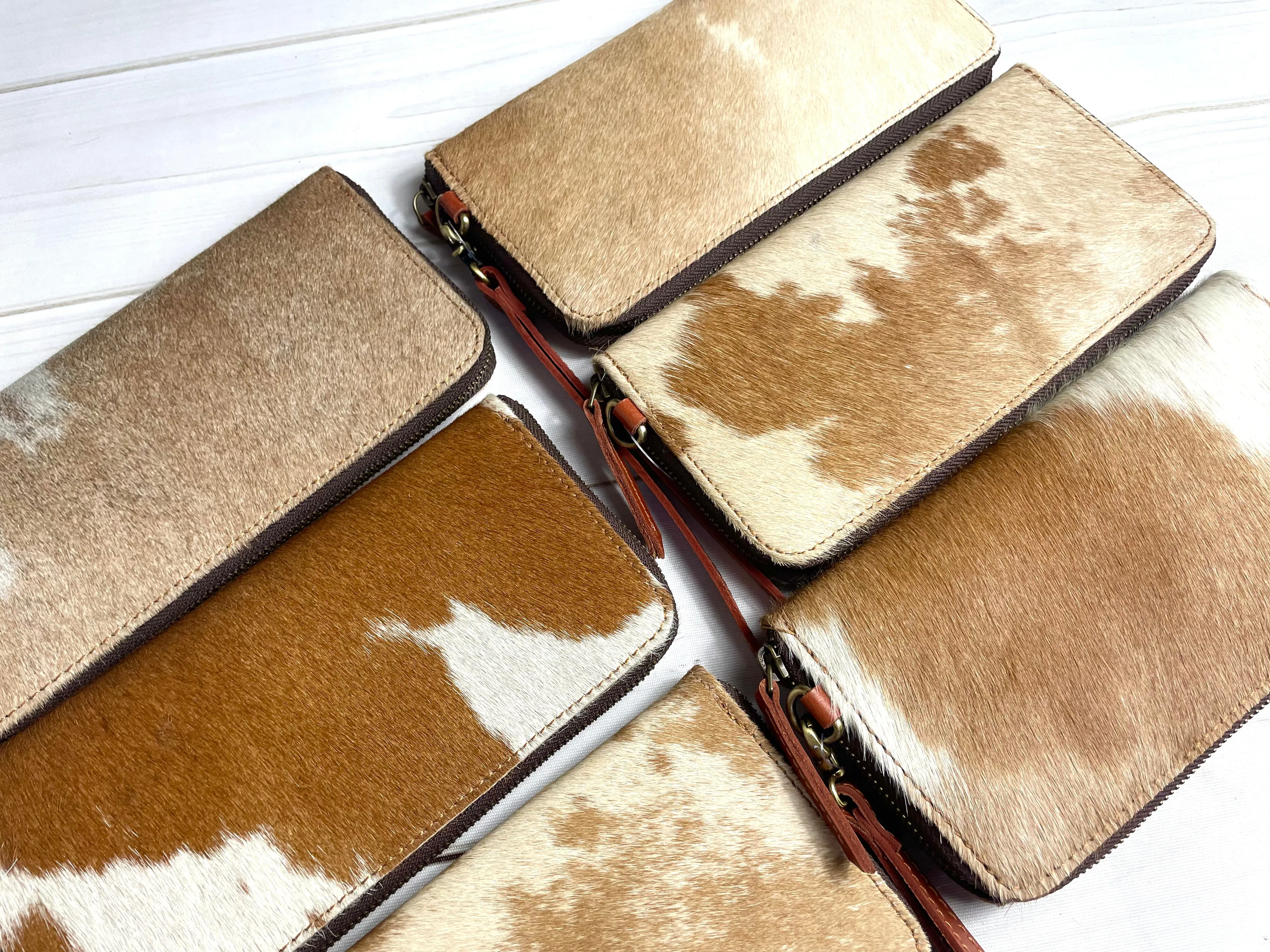 Tan Cowhide Leather Outer Wallet