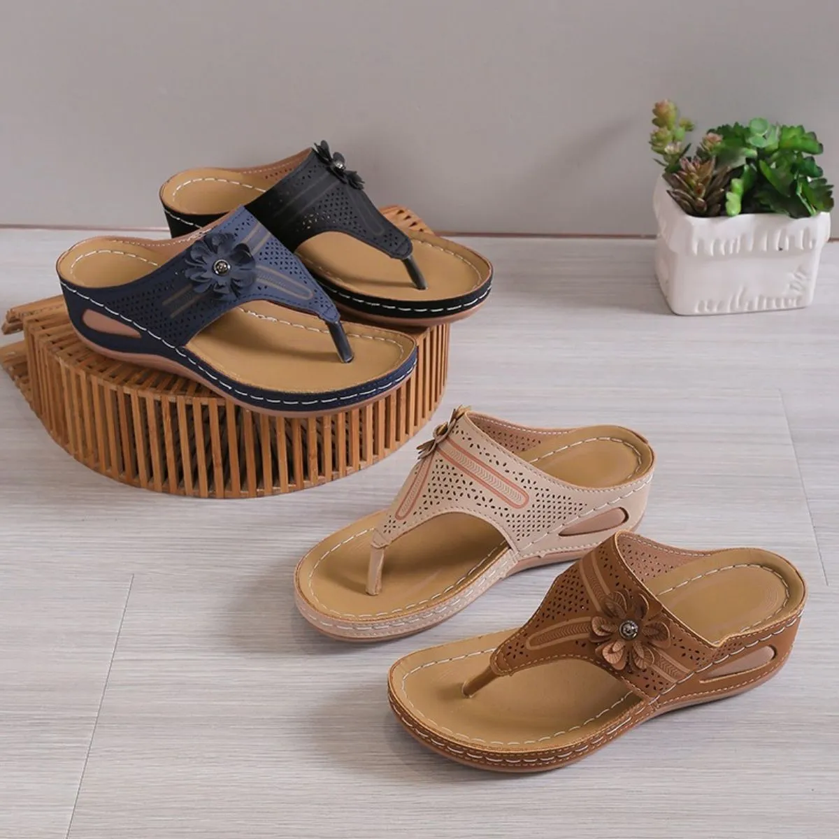 Toe Post Flats Sandals