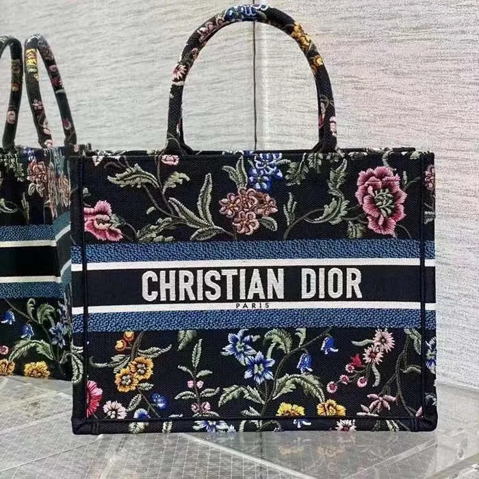 Tote book bag