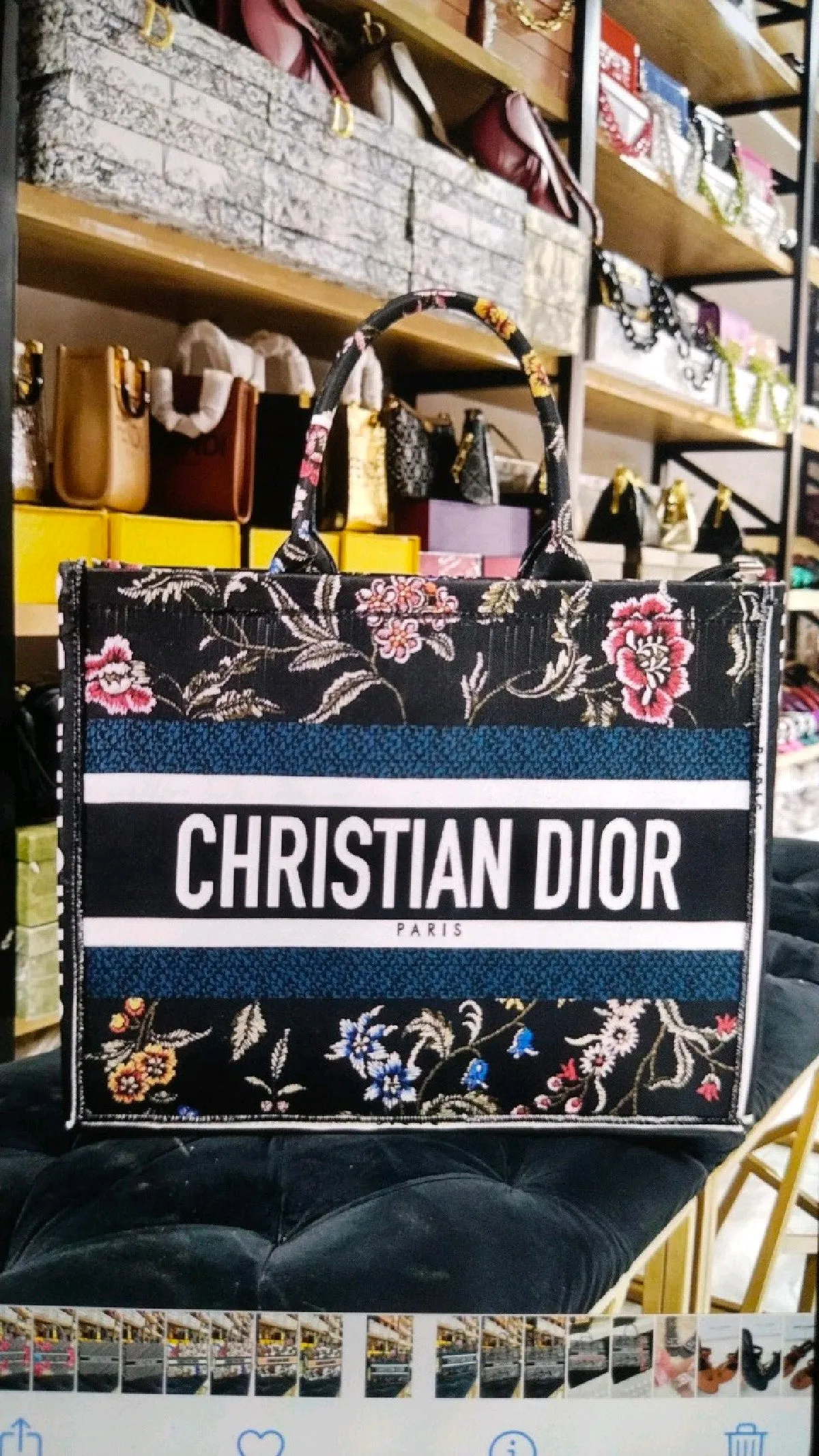 Tote book bag