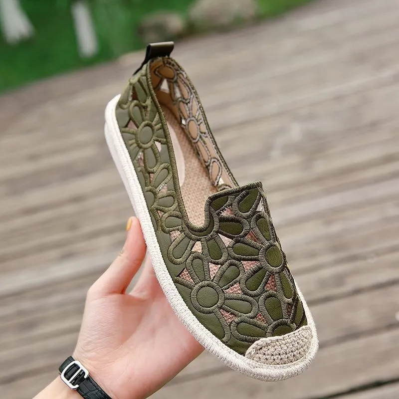 Women Flats Shoes Embroidery Straw Fisherman Shoe