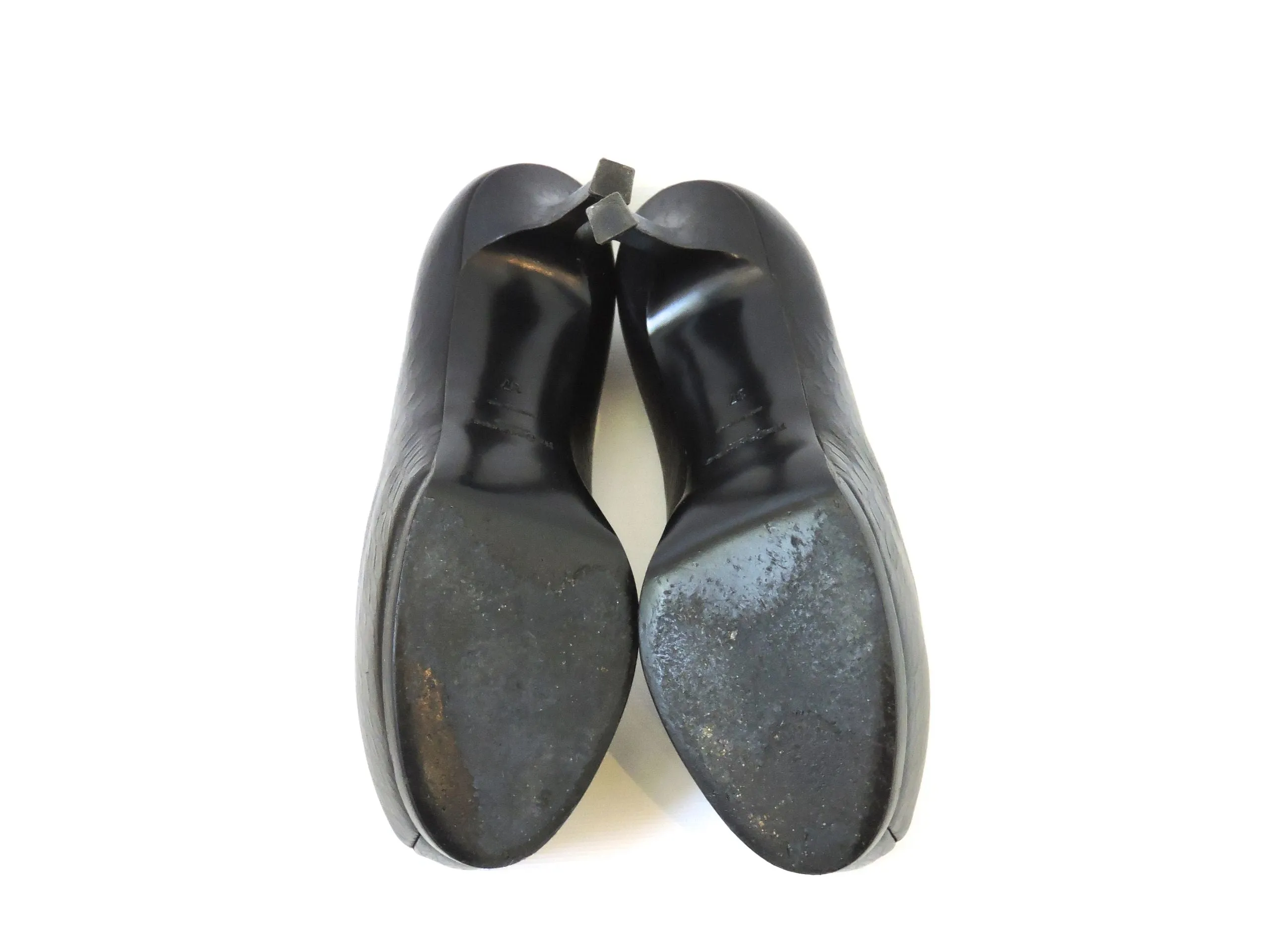 YSL Tribute Two Pump Size 37 It (7 Us)