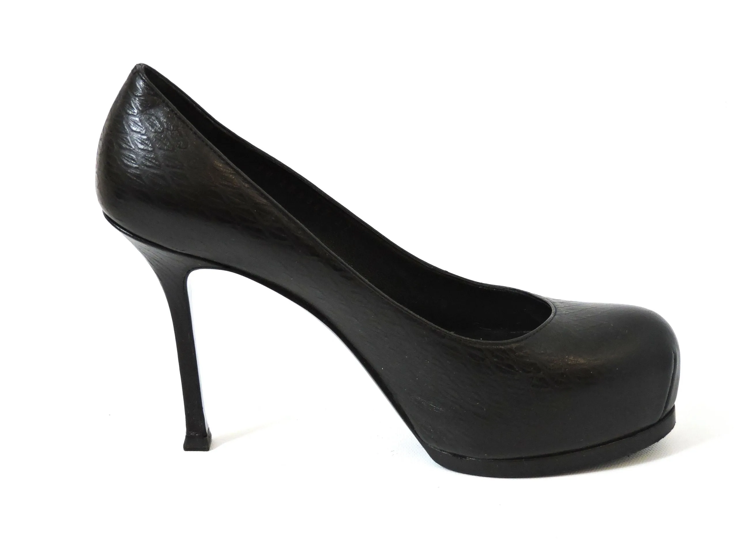 YSL Tribute Two Pump Size 37 It (7 Us)