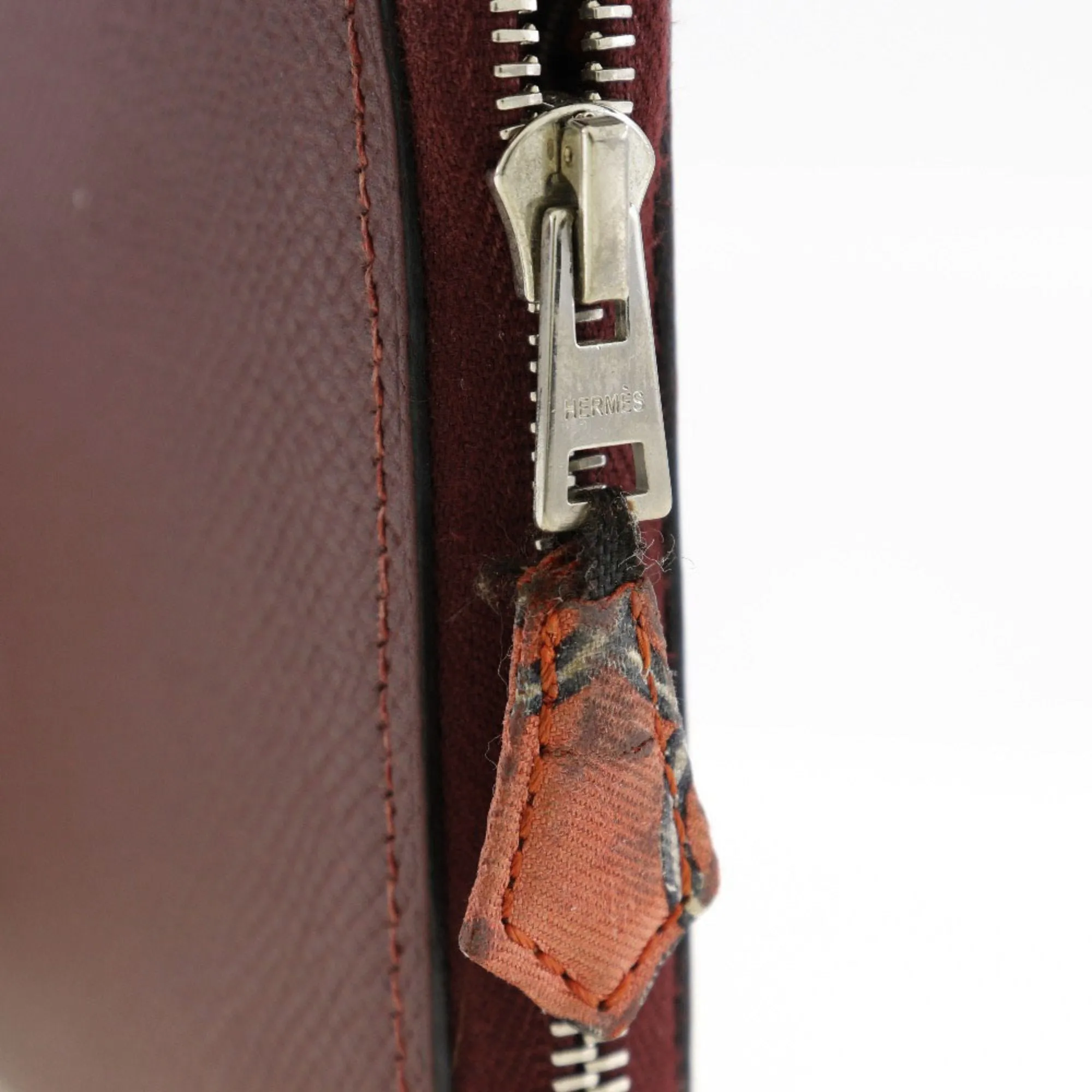 Zip Around Long Wallet
